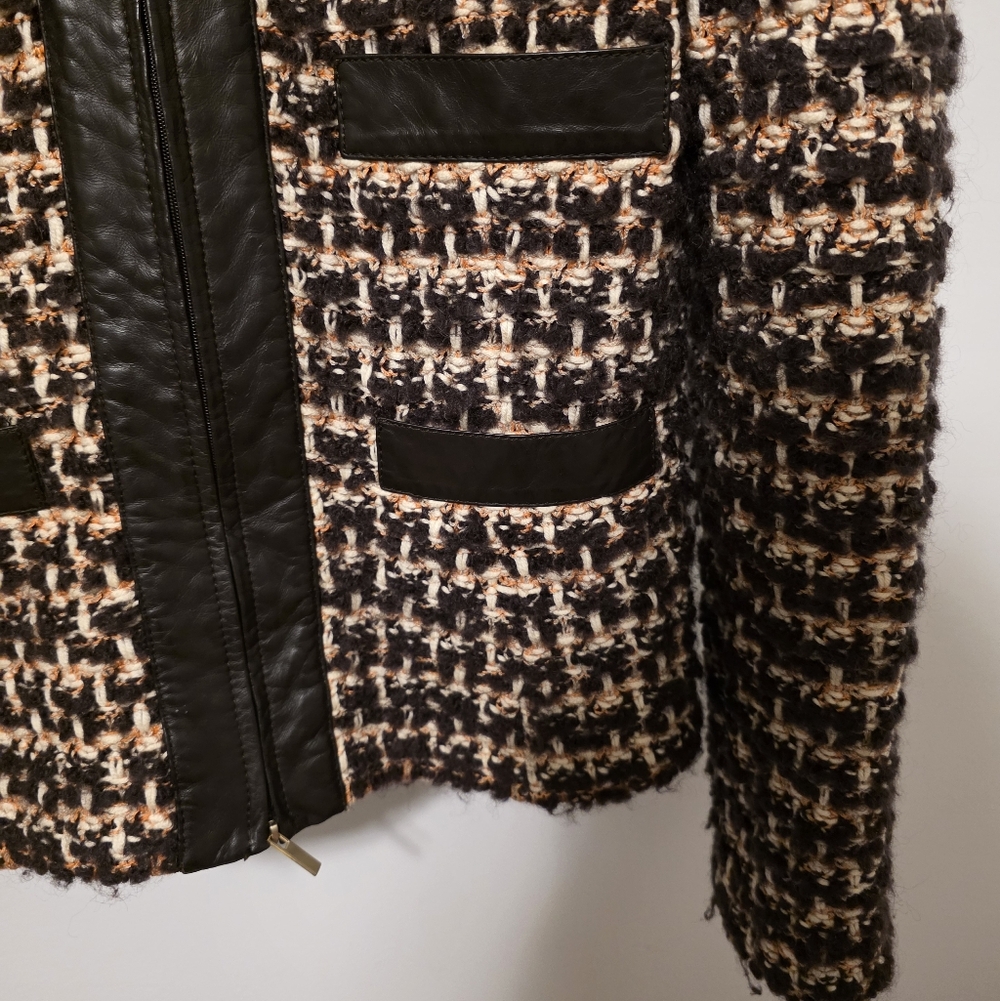 Vintage St.John Tweed Knit Brown Cardigan Jacket Leather Trim Size Women US 6 - Picture 4 of 6
